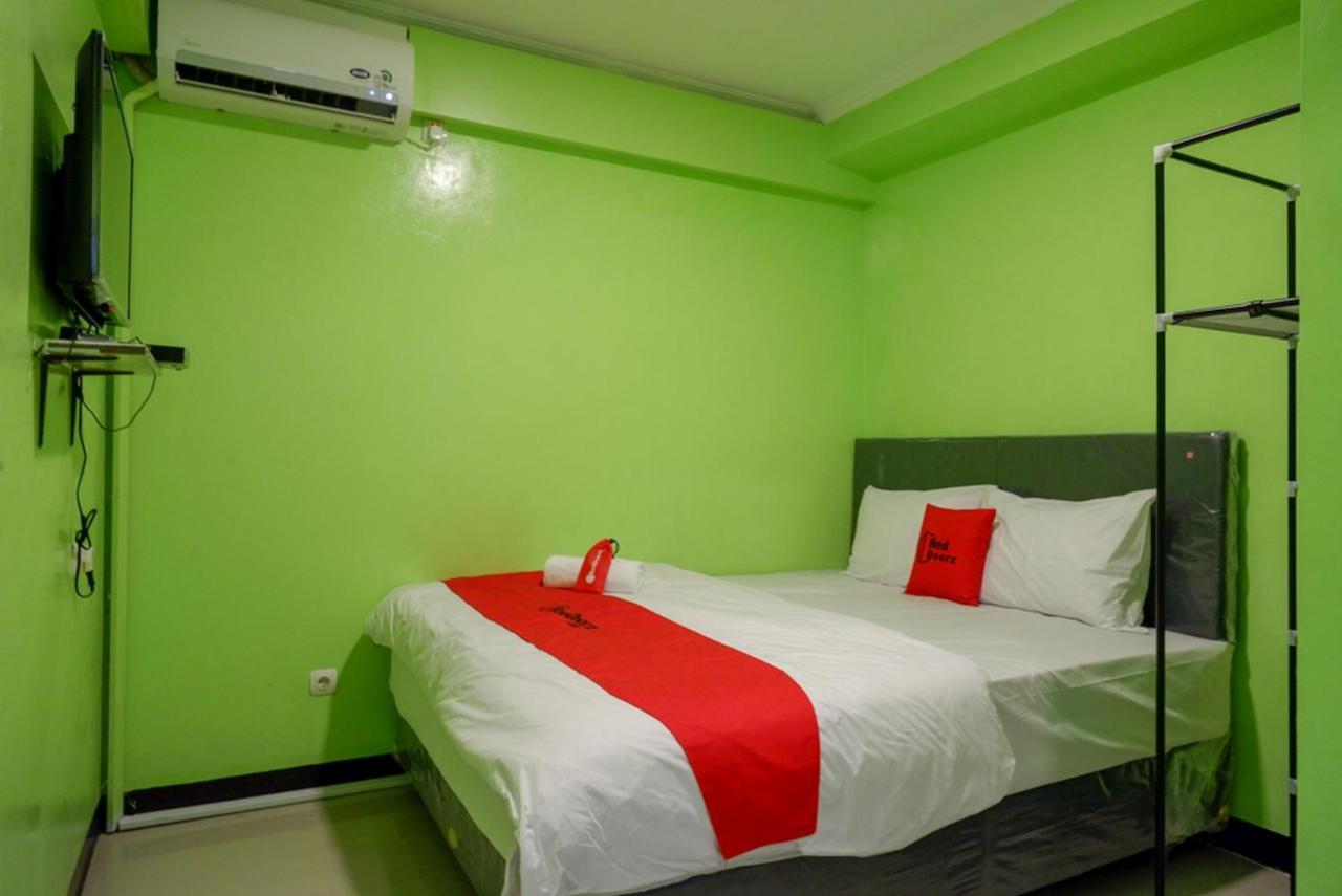 Reddoorz @ Jalan Gatot Subroto Semarang Hotel Eksteriør billede