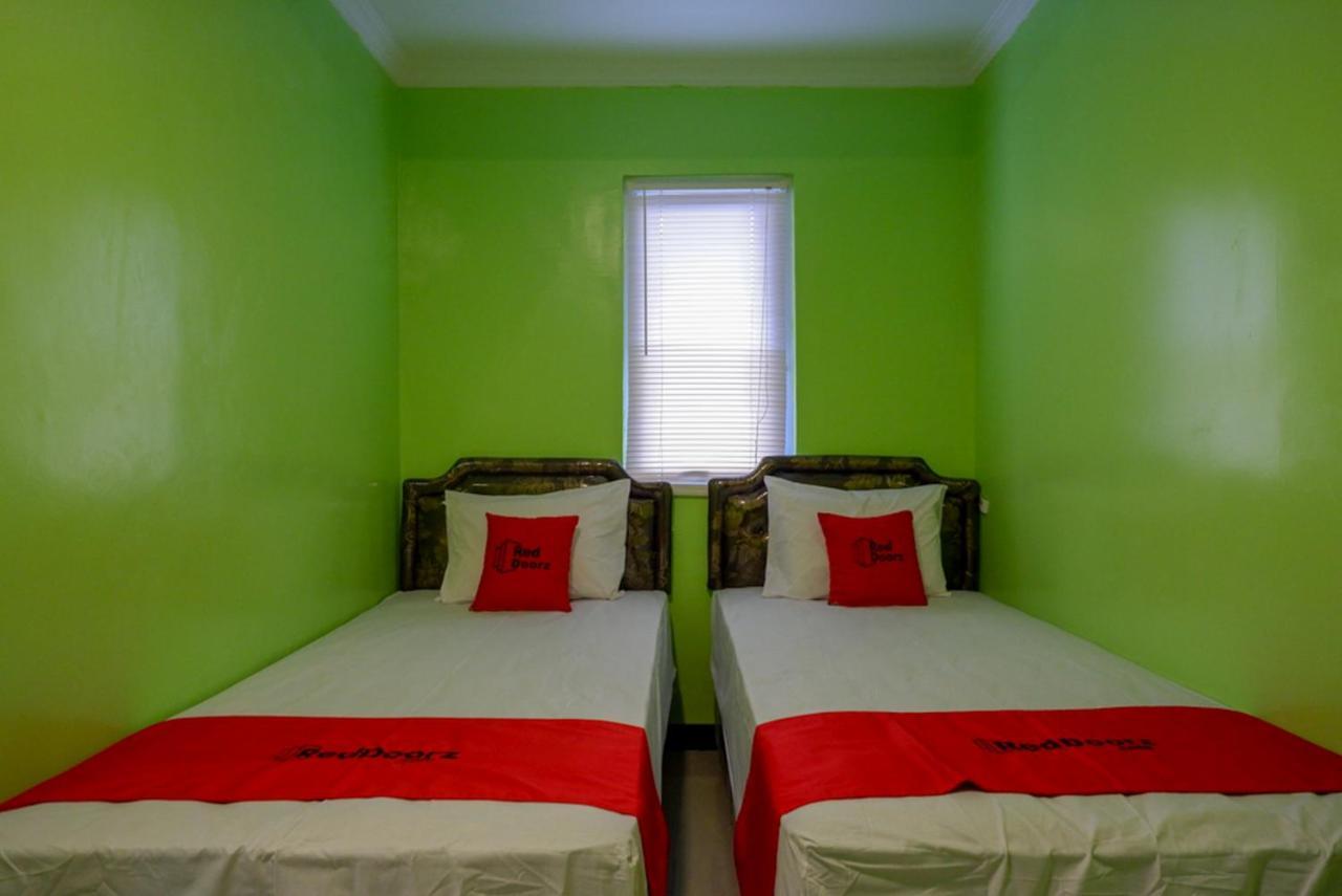 Reddoorz @ Jalan Gatot Subroto Semarang Hotel Eksteriør billede